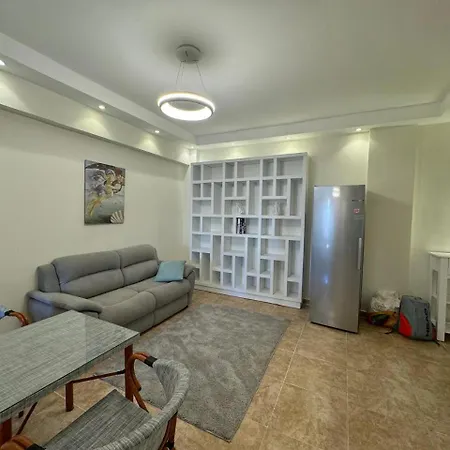 A One-Bedroom Apartment With A Compact Terrace